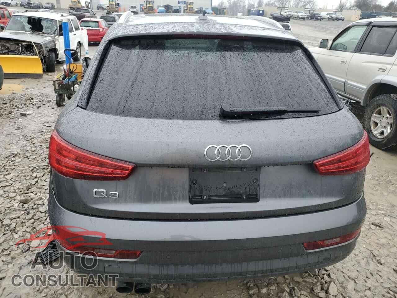 AUDI Q3 2017 - WA1BCCFS8HR011629