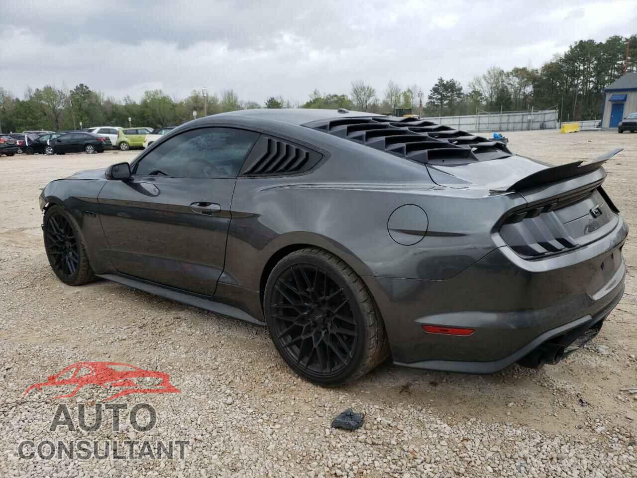 FORD MUSTANG 2018 - 1FA6P8CF8J5146113