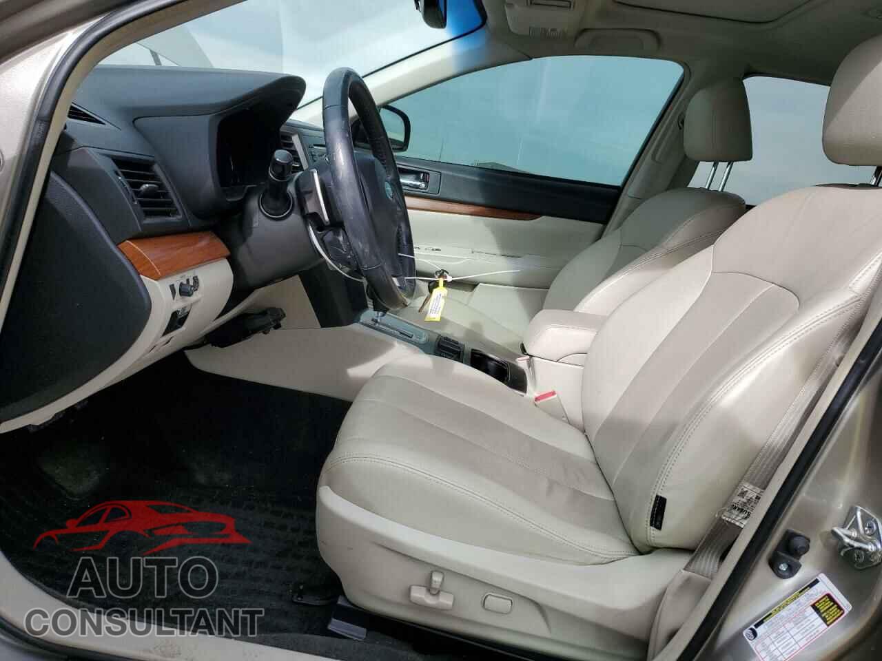 SUBARU OUTBACK 2014 - 4S4BRBLC7E3299360