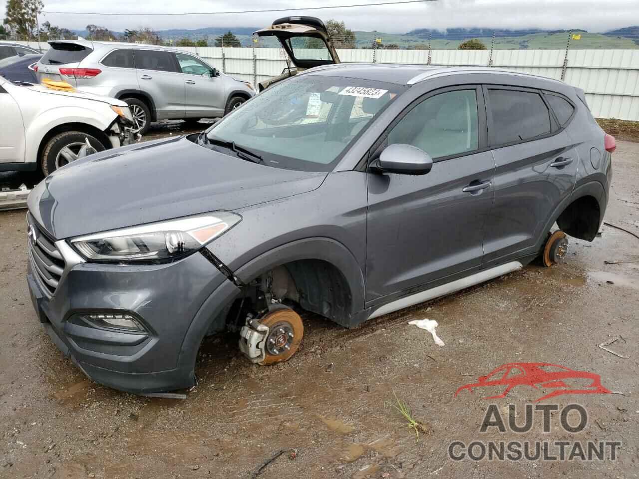 HYUNDAI TUCSON 2018 - KM8J3CA42JU784427
