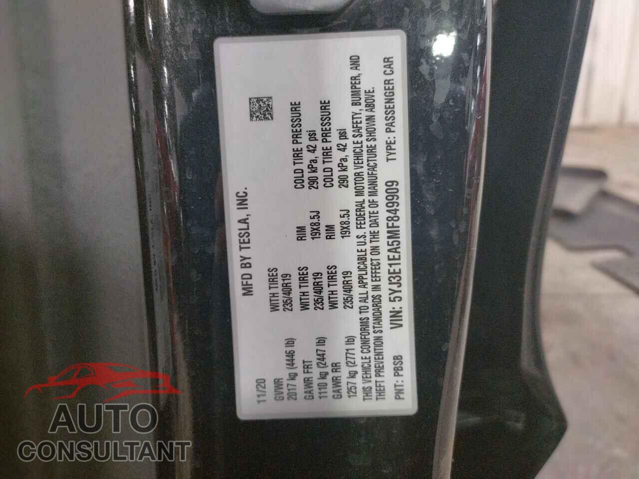 TESLA MODEL 3 2021 - 5YJ3E1EA5MF849909