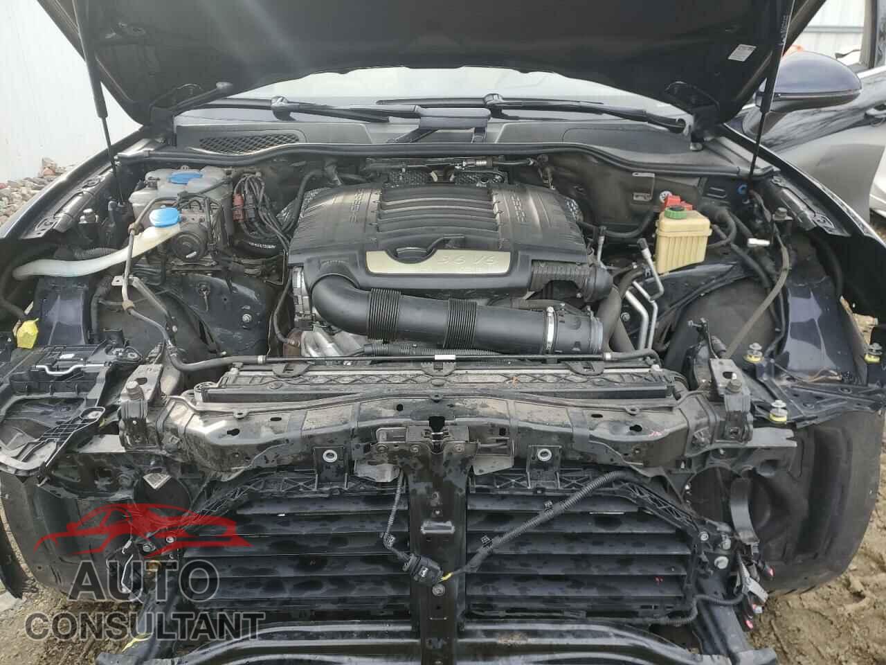 PORSCHE CAYENNE 2016 - WP1AA2A29GKA15722