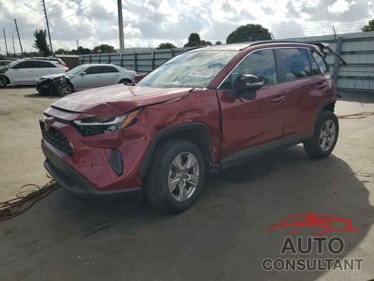 TOYOTA RAV4 2023 - 2T3W1RFVXPW242444