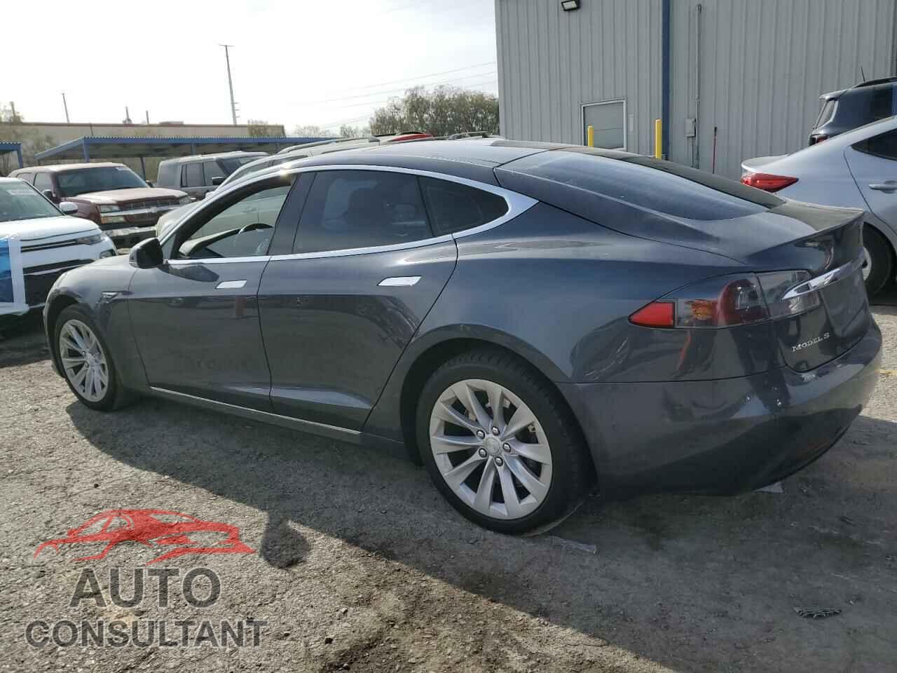 TESLA MODEL S 2016 - 5YJSA1E10GF156984