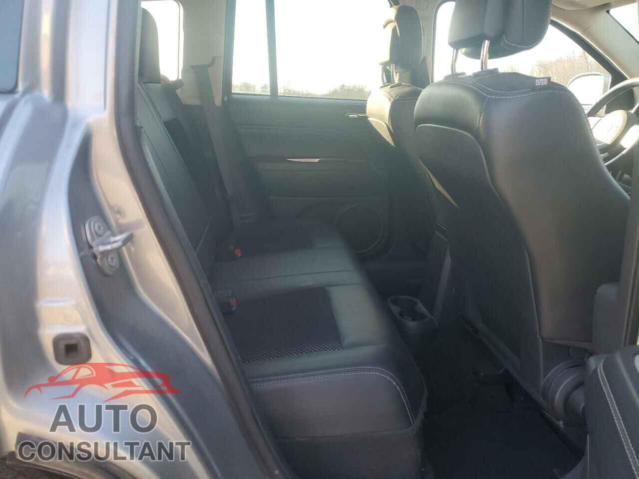 JEEP COMPASS 2017 - 1C4NJDEB7HD142421