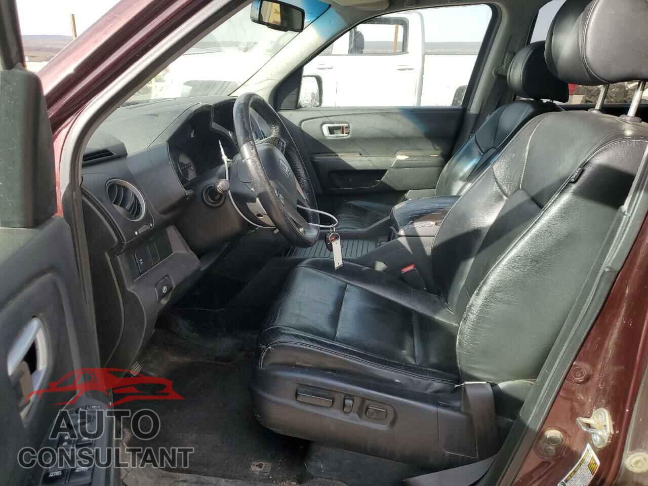 HONDA PILOT 2011 - 5FNYF4H68BB030997