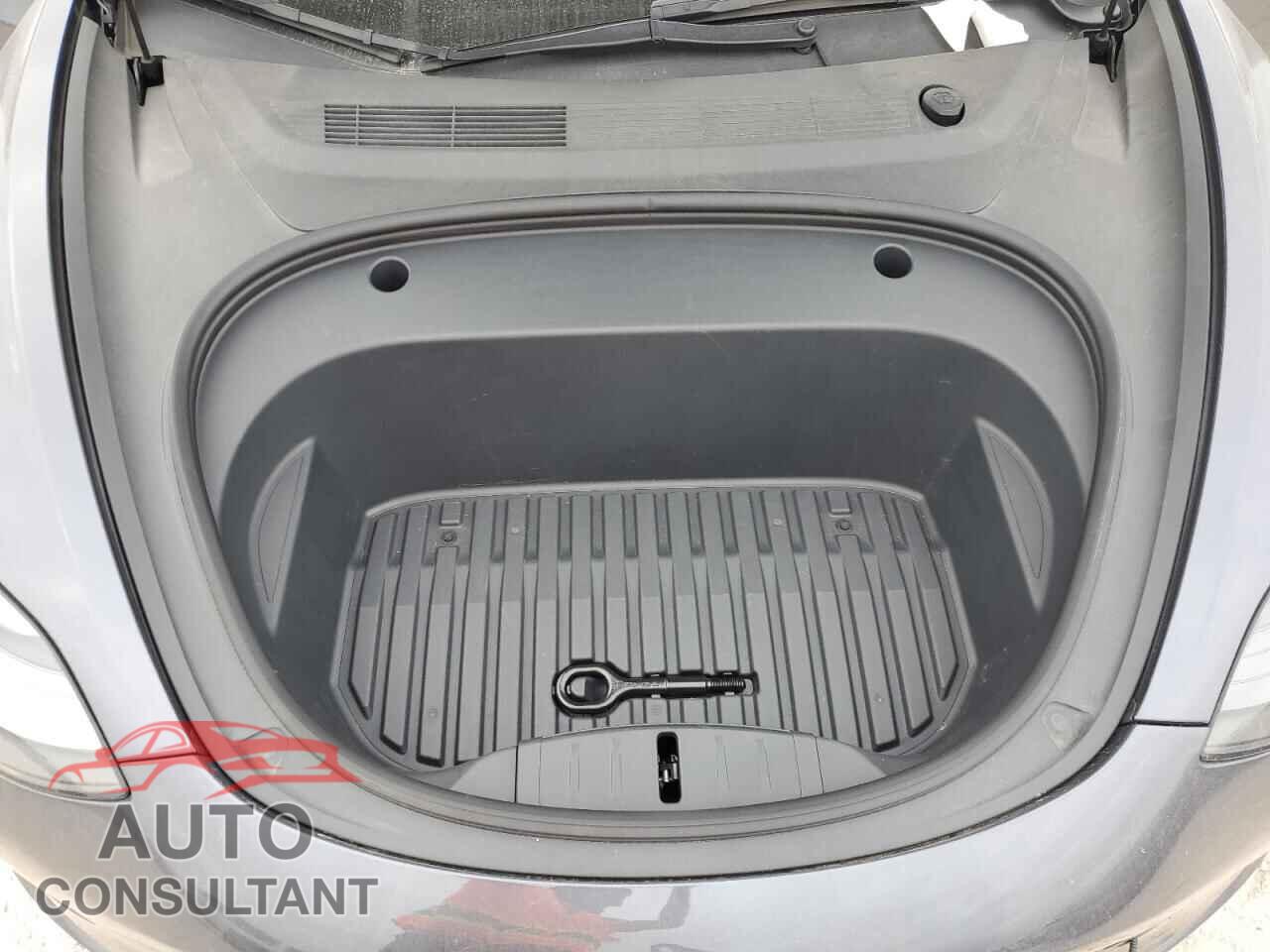 TESLA MODEL 3 2023 - 5YJ3E1EA5PF466878