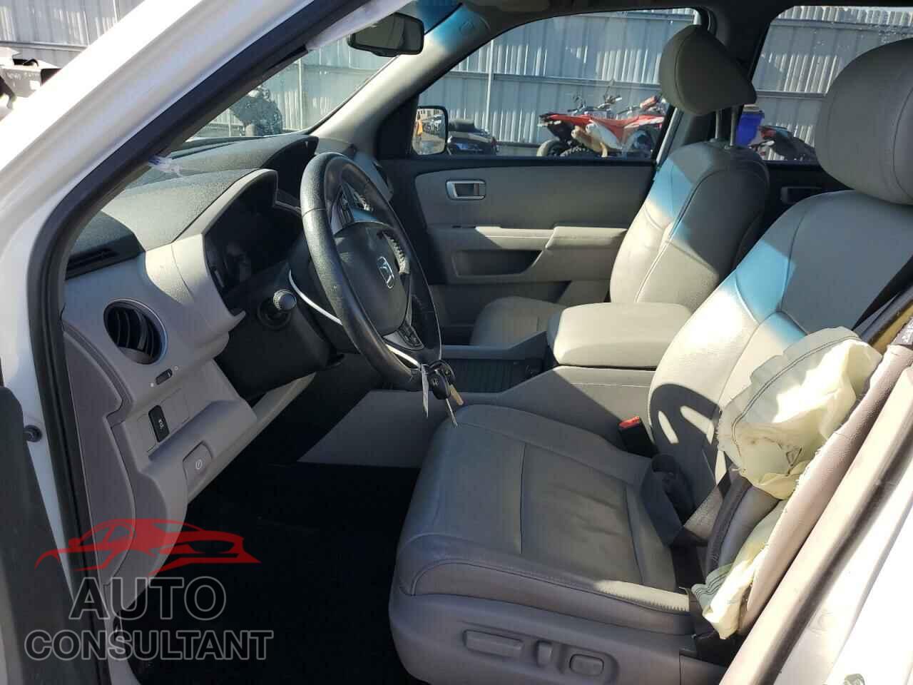 HONDA PILOT 2014 - 5FNYF3H77EB015608
