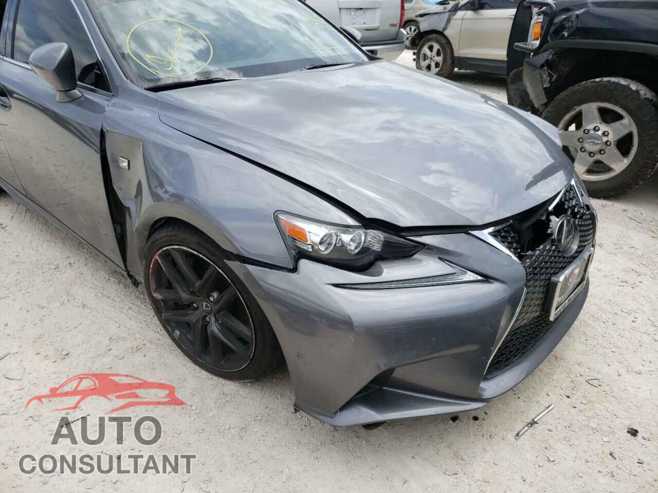 LEXUS IS 2016 - JTHBA1D21G5021295