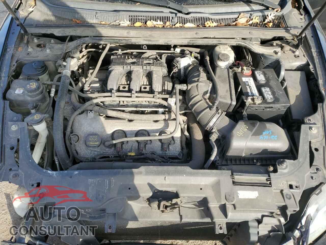 FORD TAURUS 2010 - 1FAHP2FW8AG136462