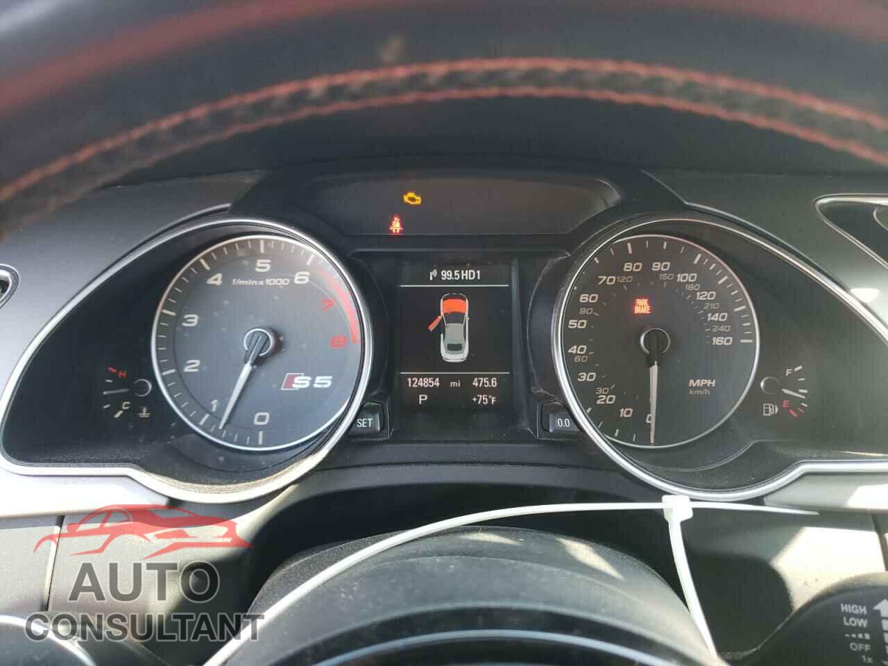 AUDI S5/RS5 2013 - WAUCGAFH4DN009057