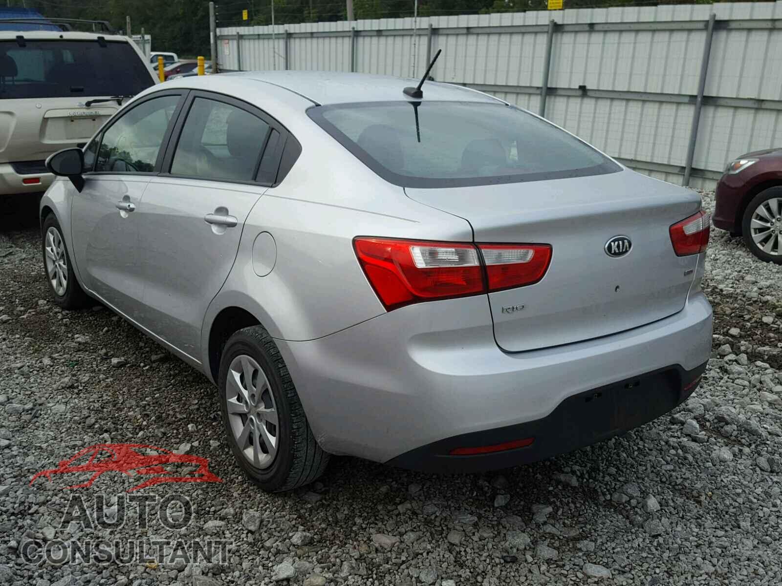 KIA RIO 2015 - KNADM4A36F6443519