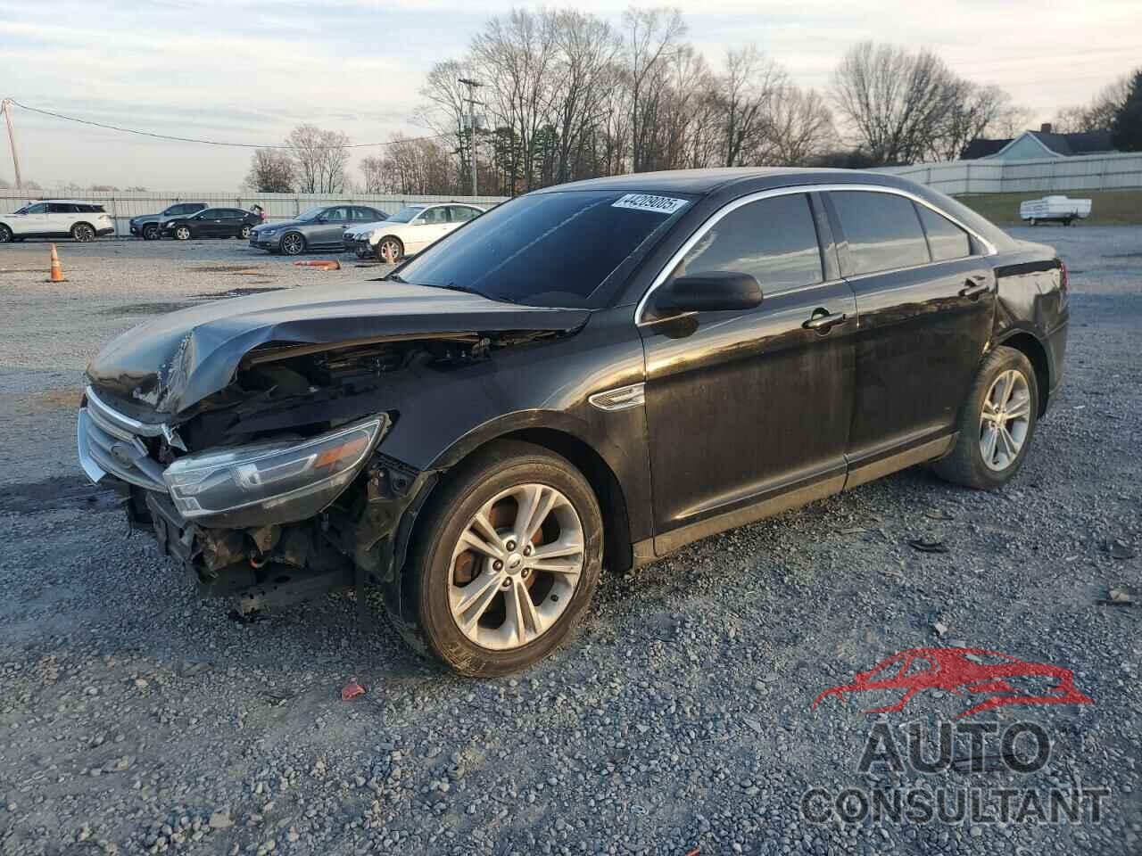 FORD TAURUS 2017 - 1FAHP2D82HG113354