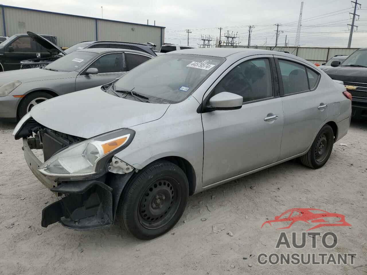 NISSAN VERSA 2019 - 3N1CN7AP2KL833021