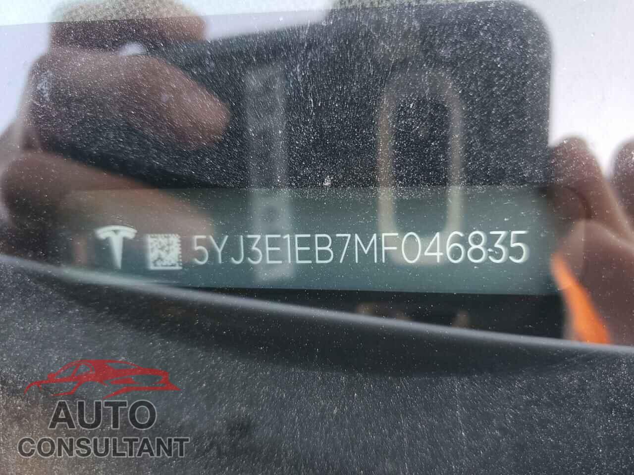 TESLA MODEL 3 2021 - 5YJ3E1EB7MF046835