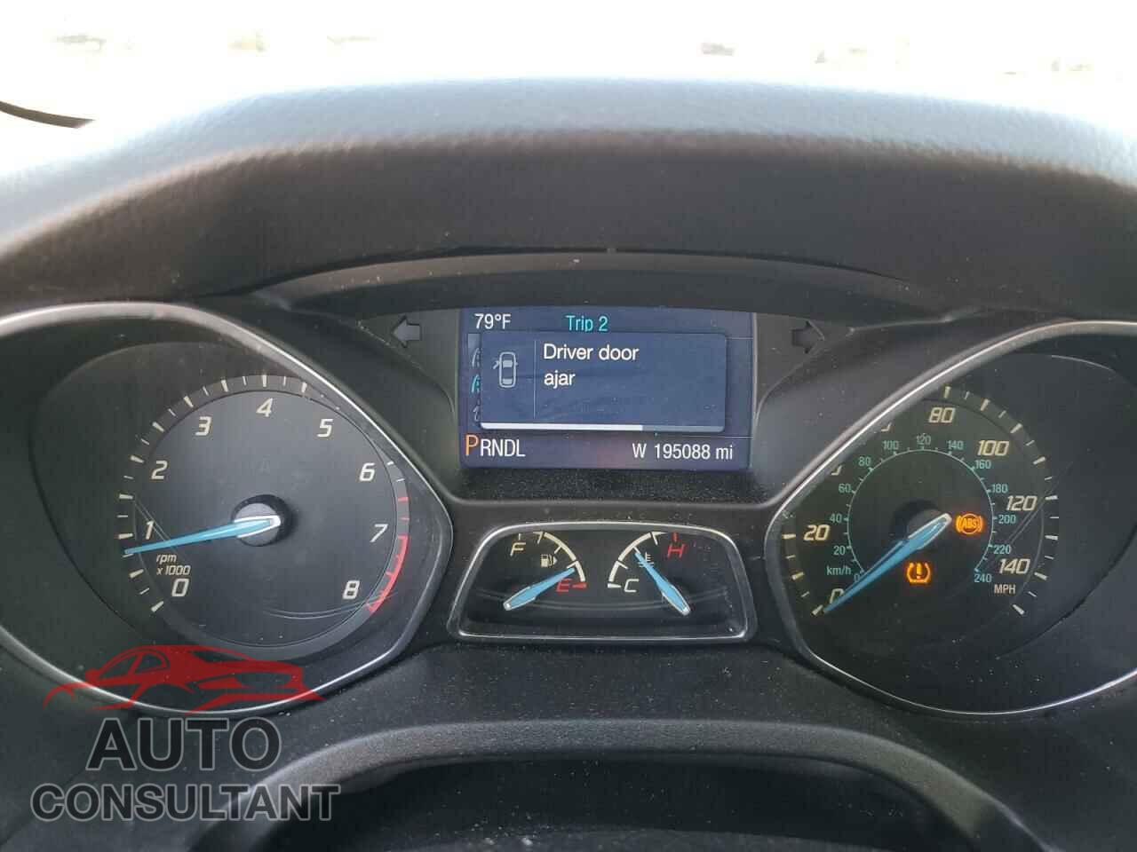 FORD FOCUS 2013 - 1FADP3F2XDL193744