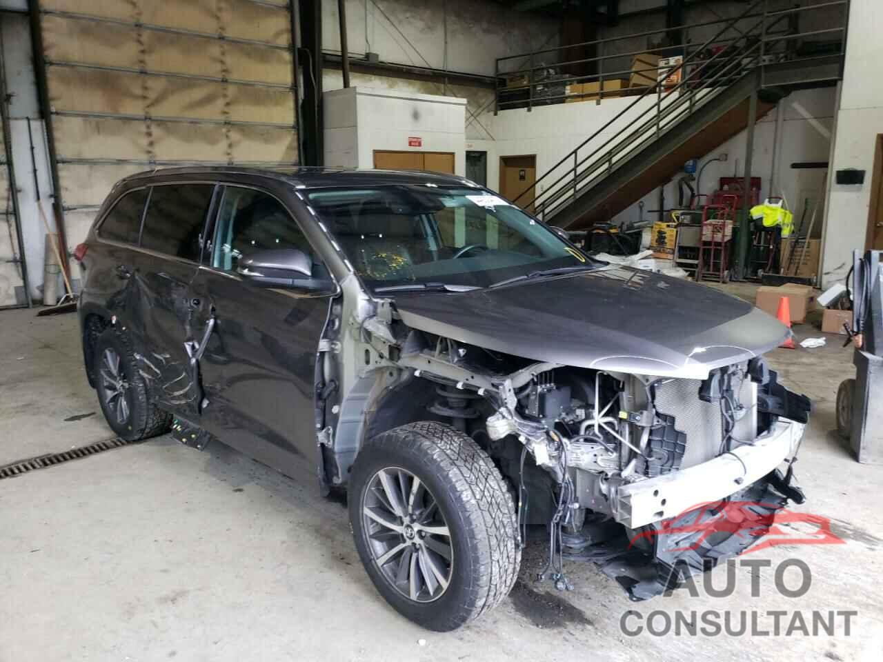 TOYOTA HIGHLANDER 2018 - 5TDJZRFHXJS538019