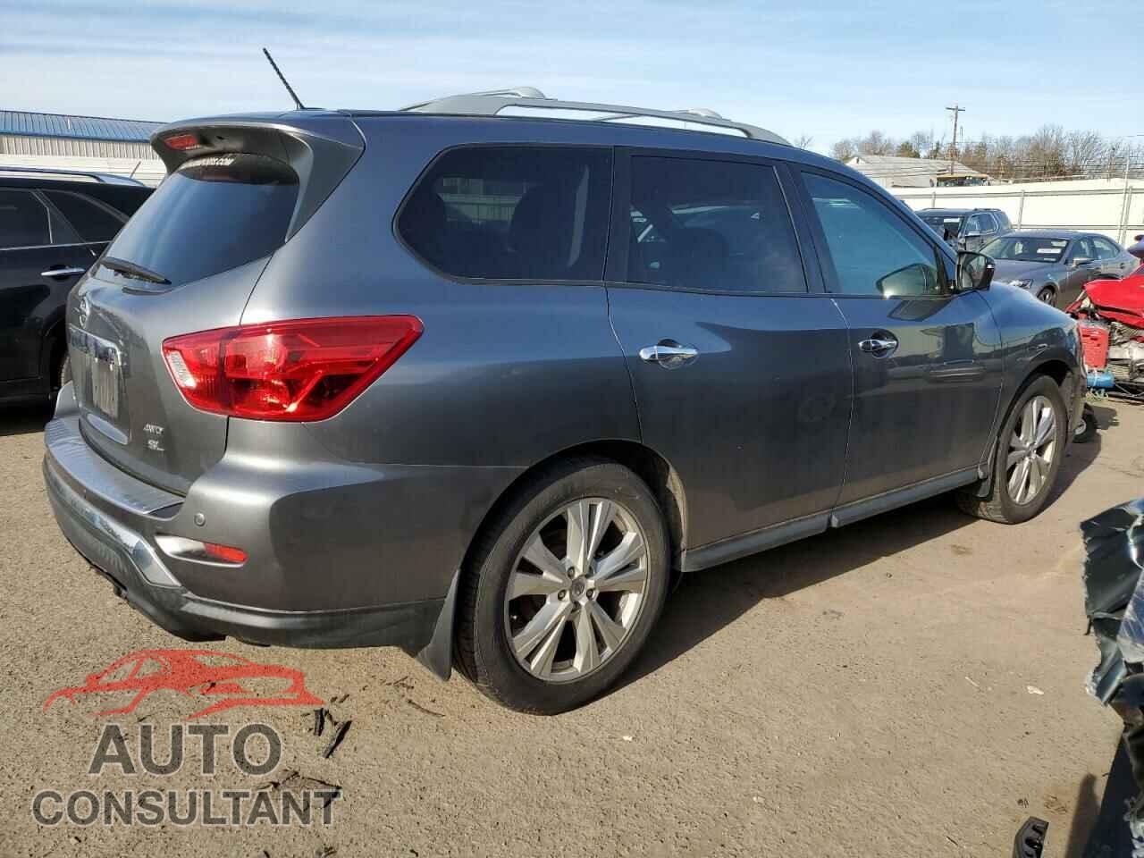 NISSAN PATHFINDER 2018 - 5N1DR2MM9JC632376
