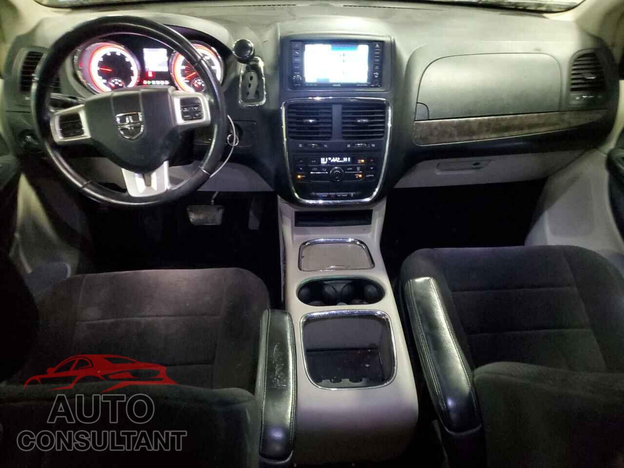 DODGE CARAVAN 2011 - 2D4RN5DG8BR674602