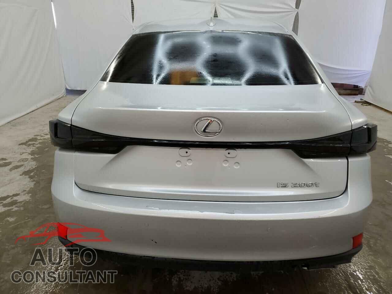 LEXUS IS 2017 - JTHBA1D27H5042699