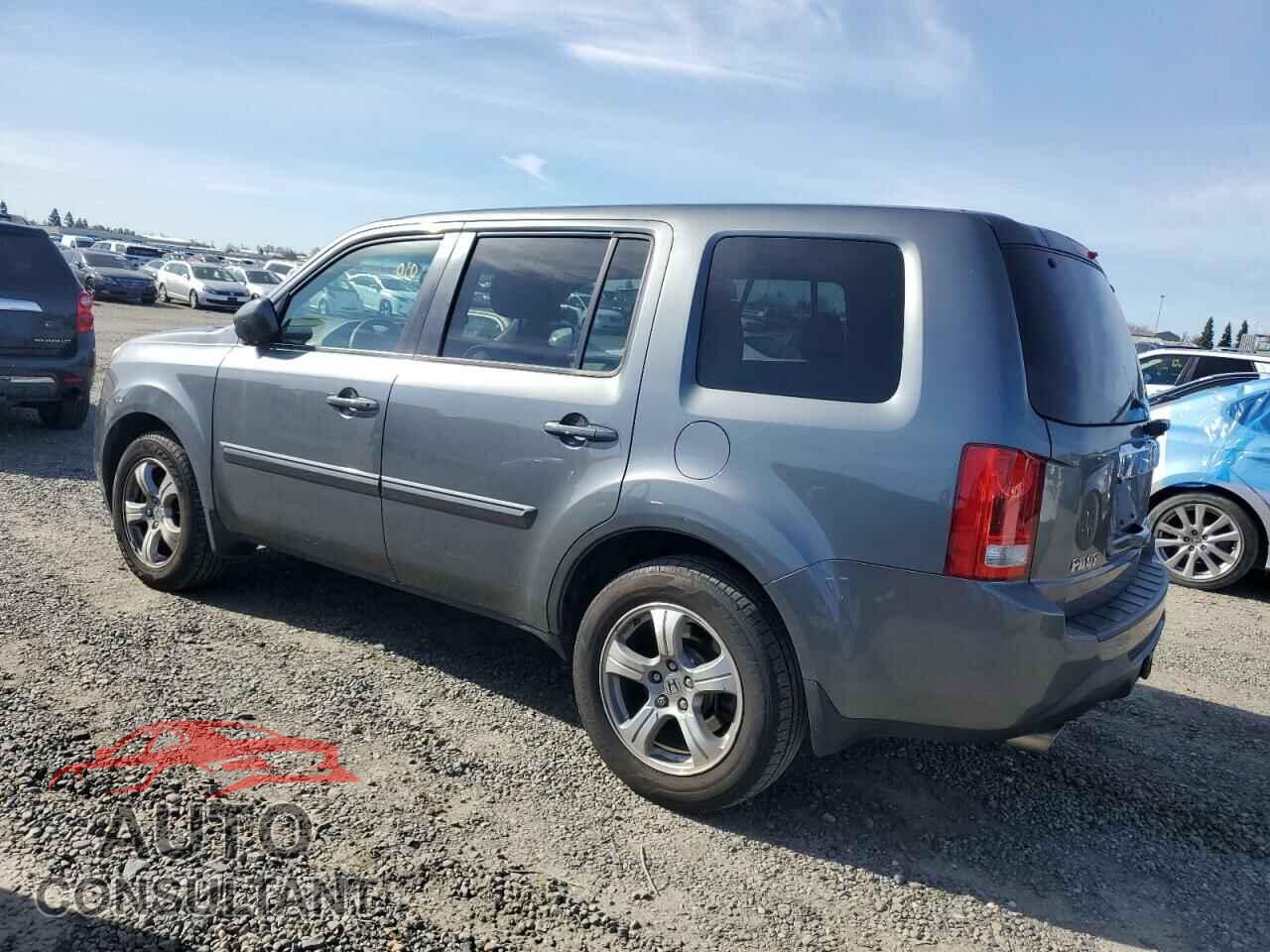 HONDA PILOT 2013 - 5FNYF4H66DB076220
