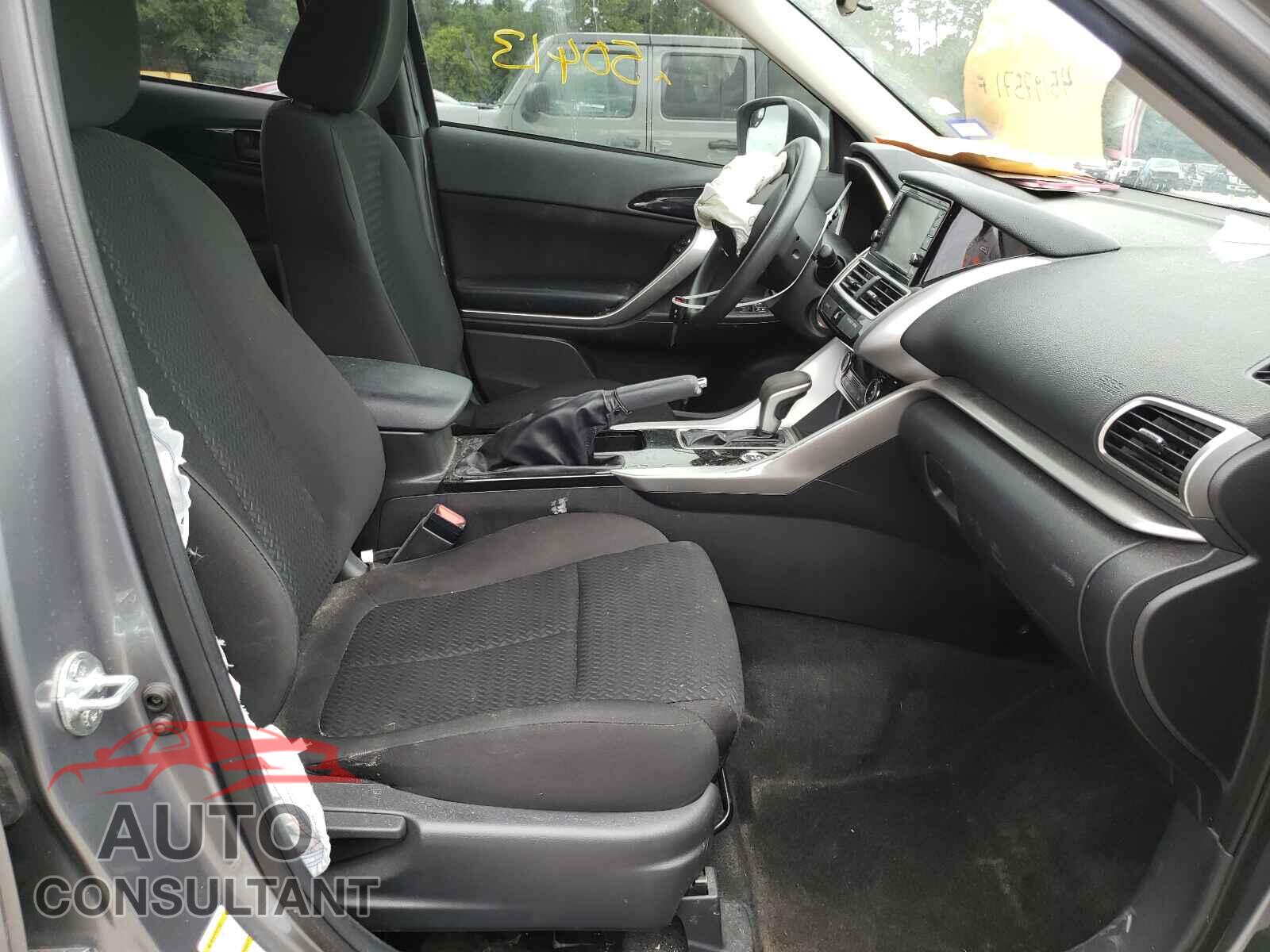 MITSUBISHI ECLIPSE 2018 - JA4AT3AA5JZ037816