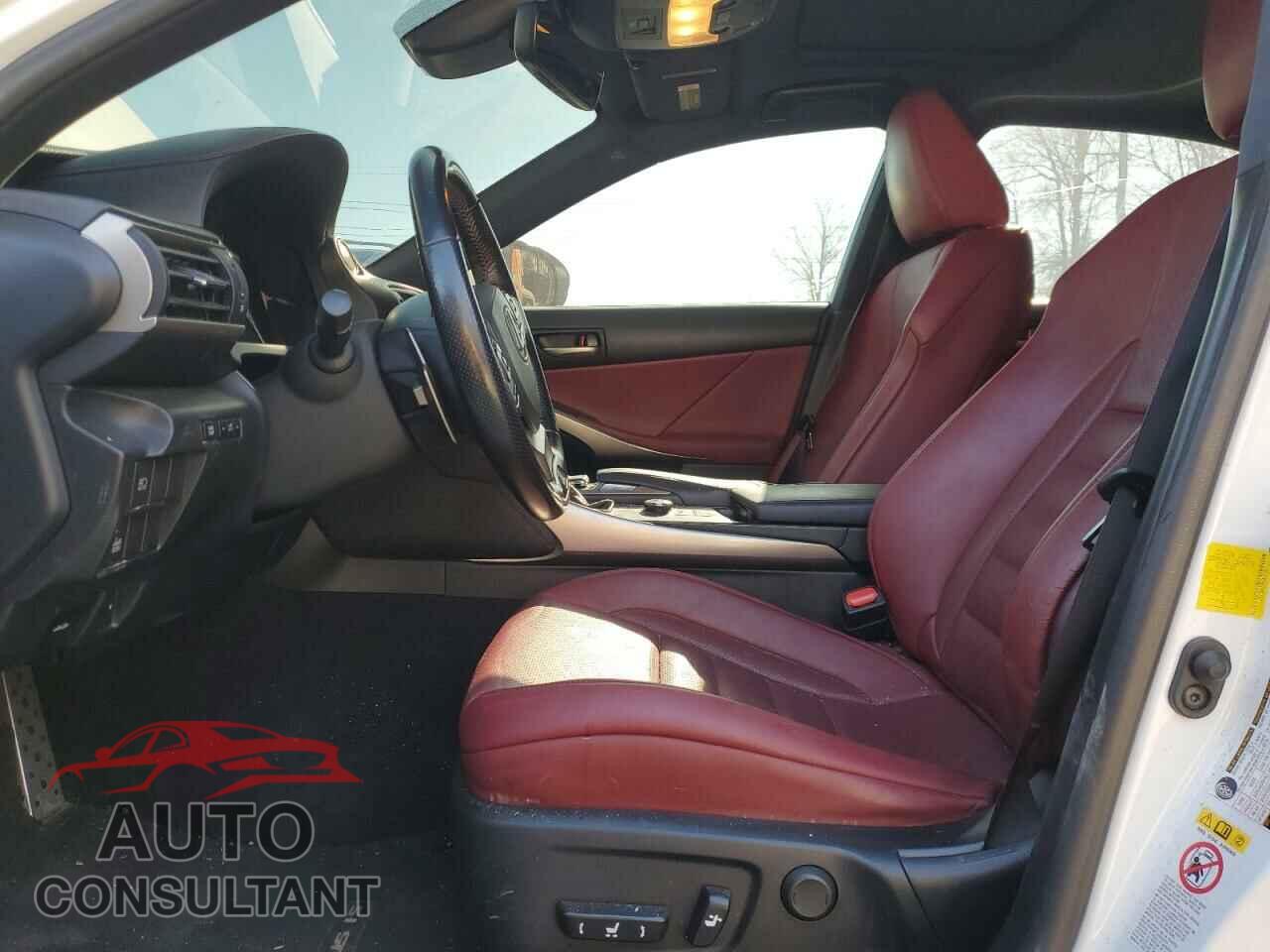 LEXUS IS 2017 - JTHCM1D29H5018125