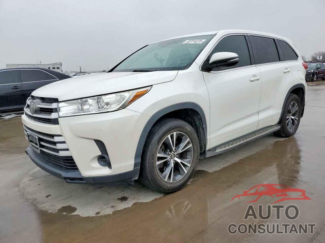 TOYOTA HIGHLANDER 2017 - 5TDZARFH8HS026456