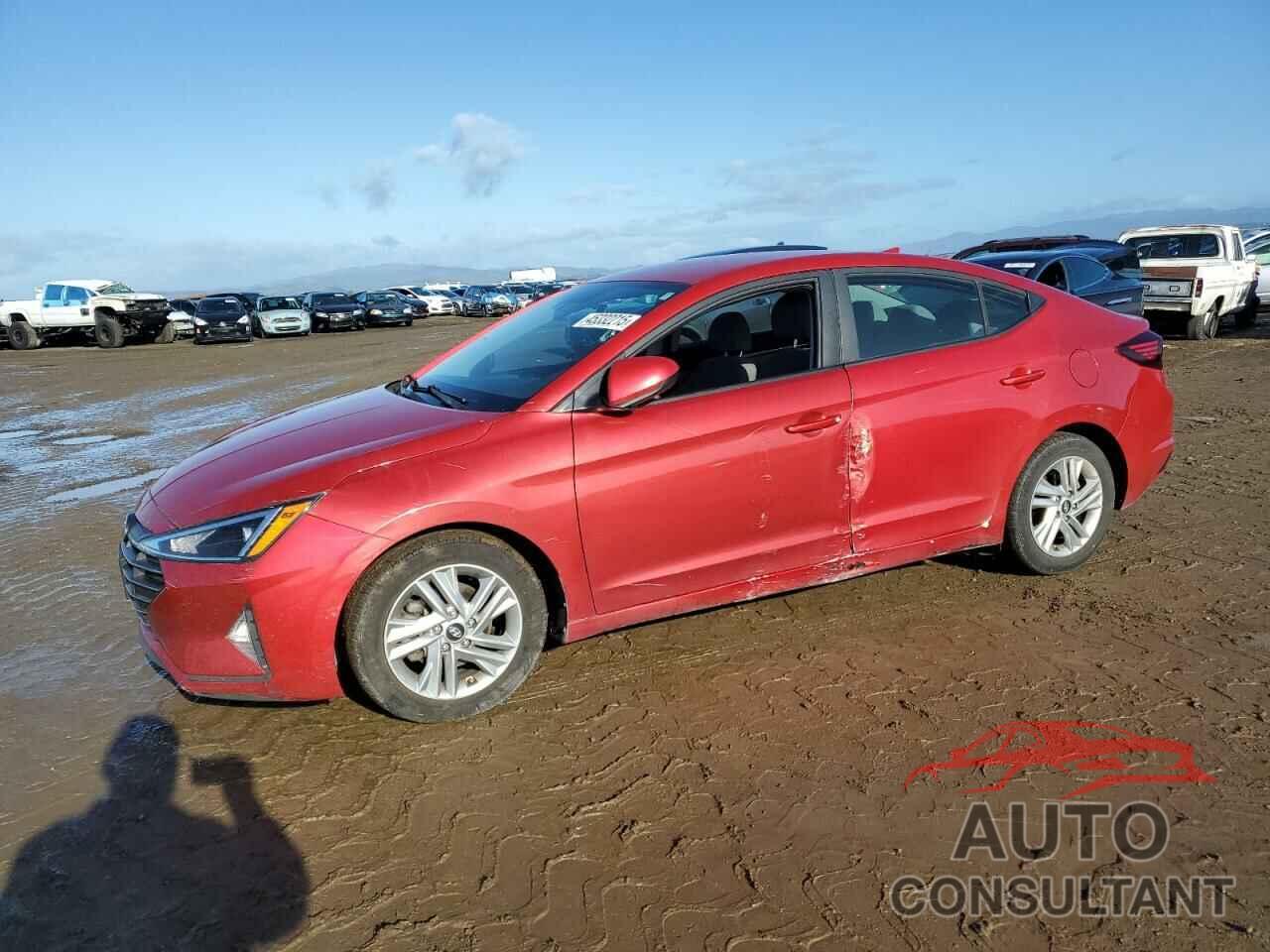 HYUNDAI ELANTRA 2020 - 5NPD84LF1LH576916