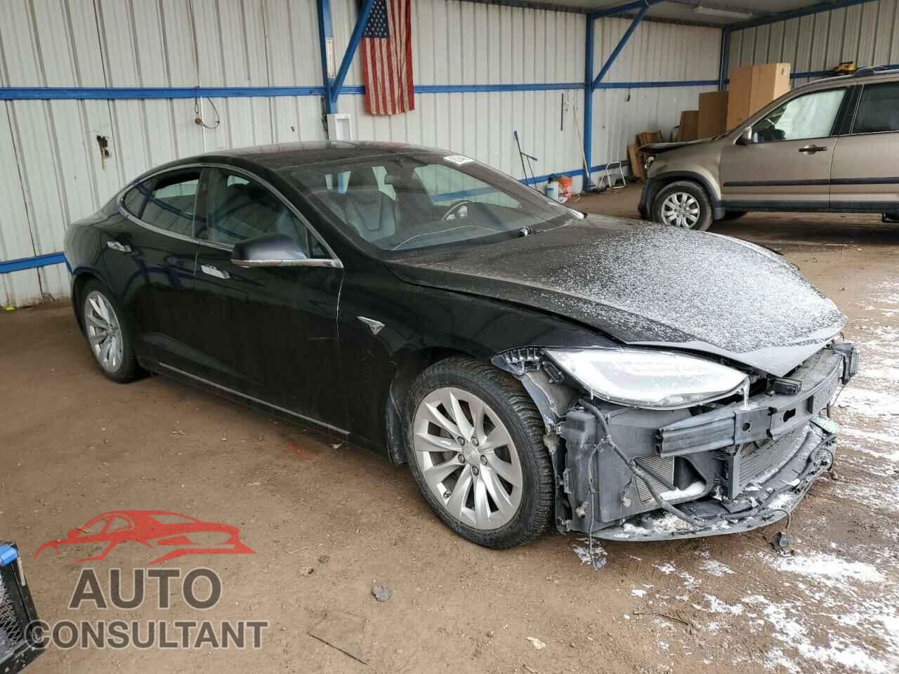 TESLA MODEL S 2018 - 5YJSA1E25JF297808