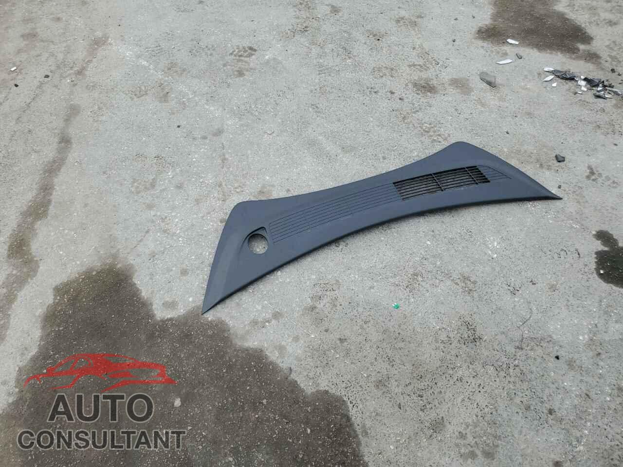 TESLA MODEL 3 2023 - 5YJ3E1EA0PF664591