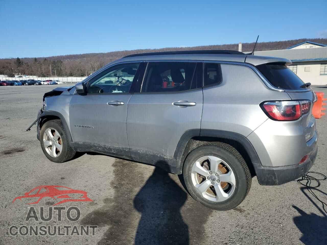 JEEP COMPASS 2018 - 3C4NJDBB5JT112659