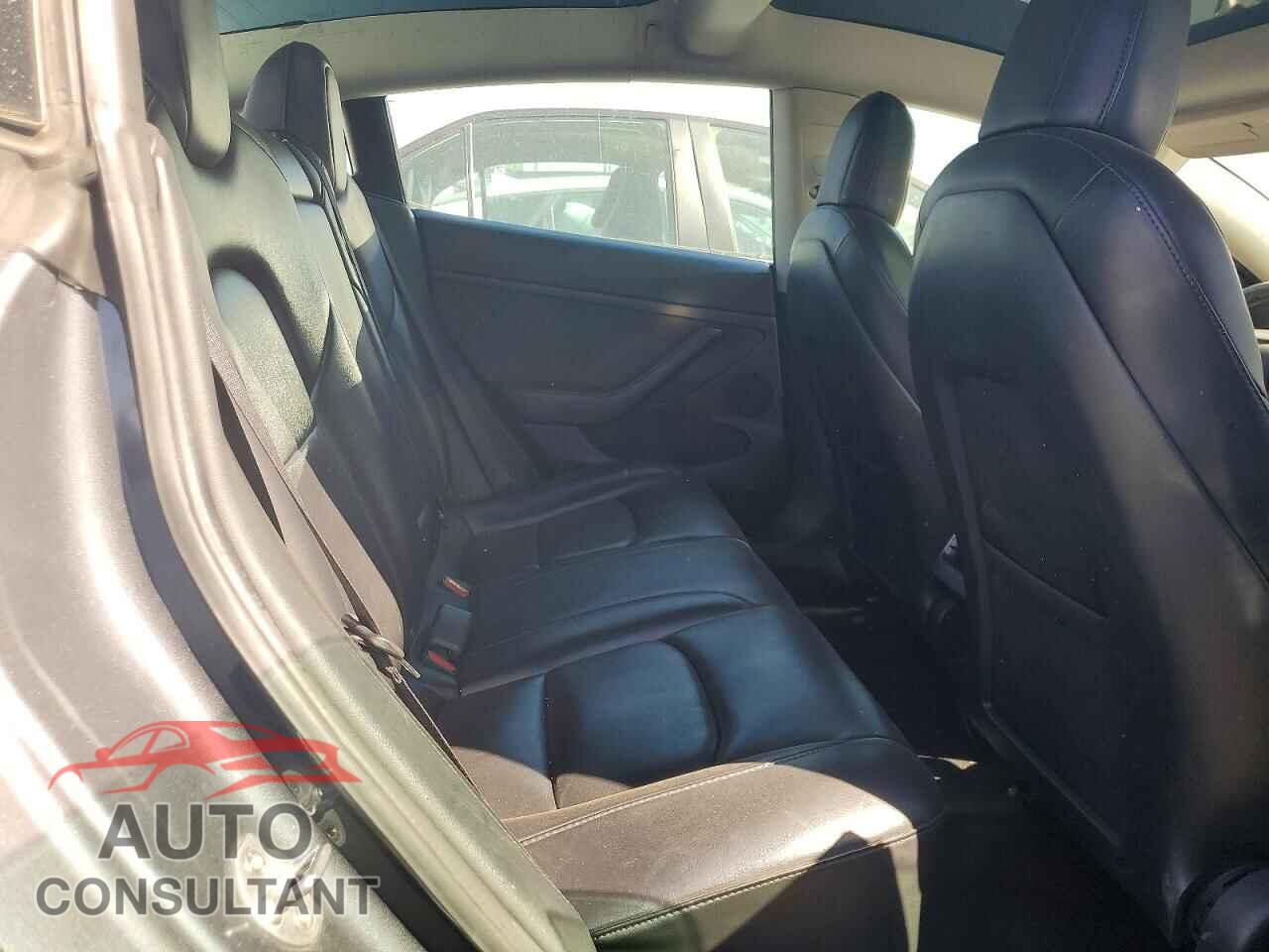 TESLA MODEL 3 2022 - 5YJ3E1EA7NF286427
