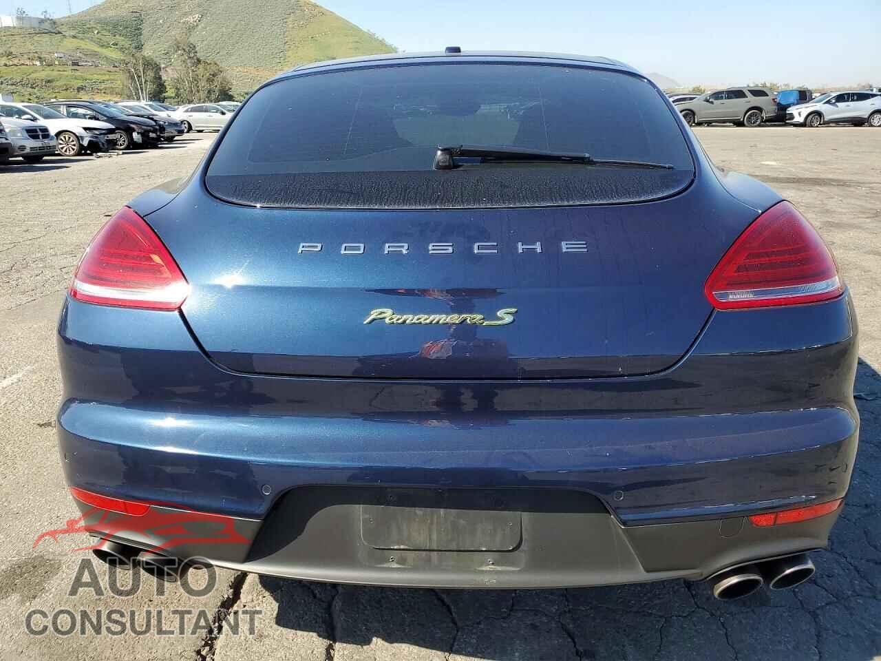 PORSCHE PANAMERA 2014 - WP0AD2A74EL044153