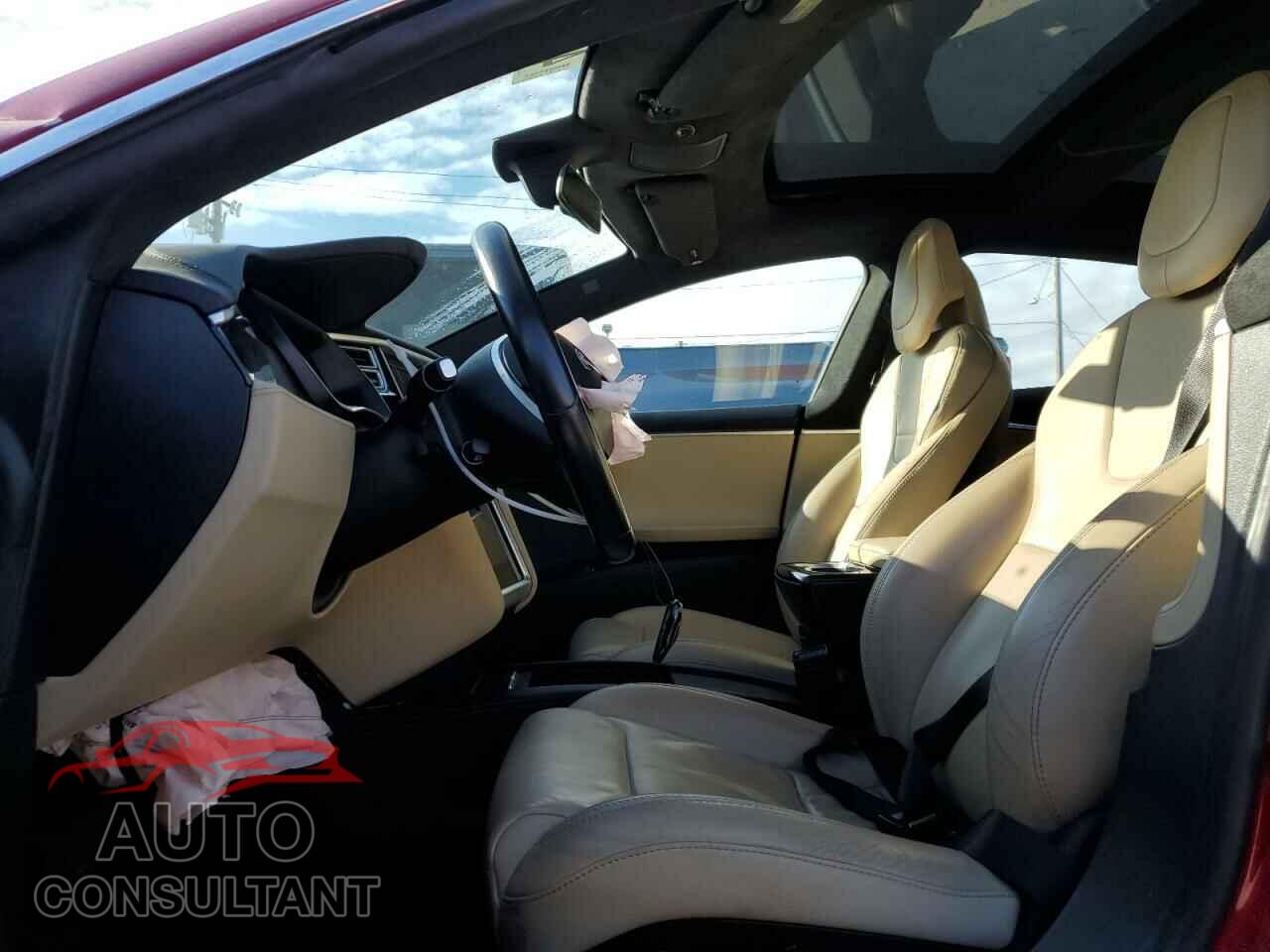 TESLA MODEL S 2017 - 5YJSA1E17HF185755