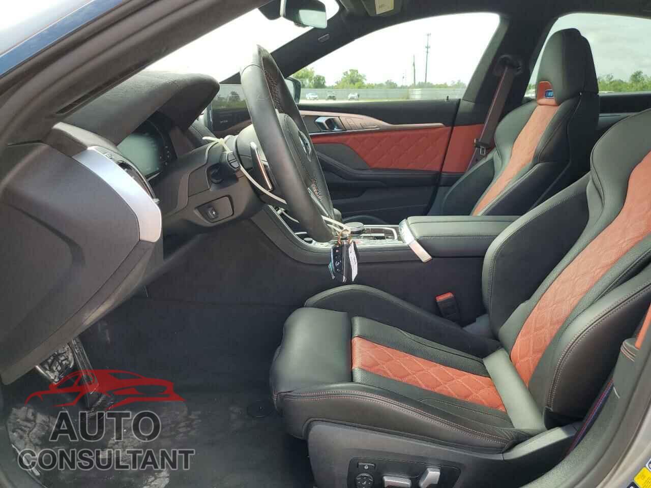 BMW M8 2024 - WBSGV0C05RCN94584