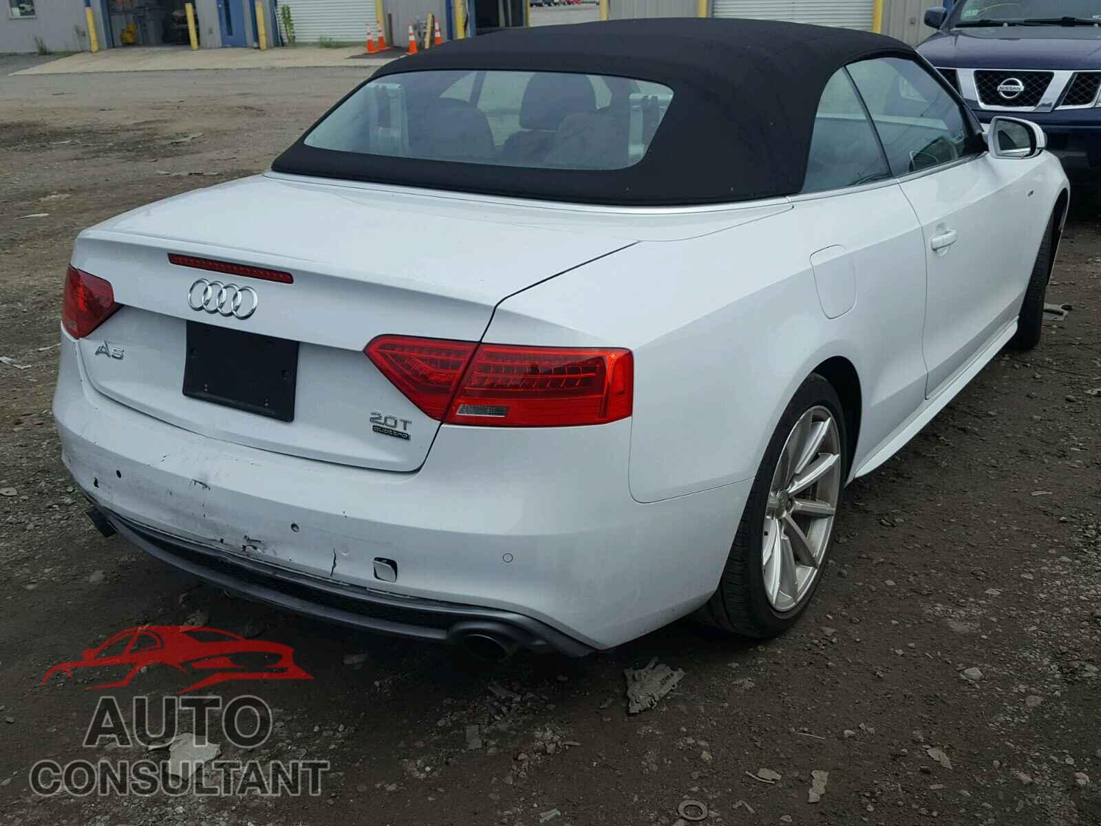 AUDI A5 PREMIUM PLUS 2015 - WAUMFAFH8FN005698