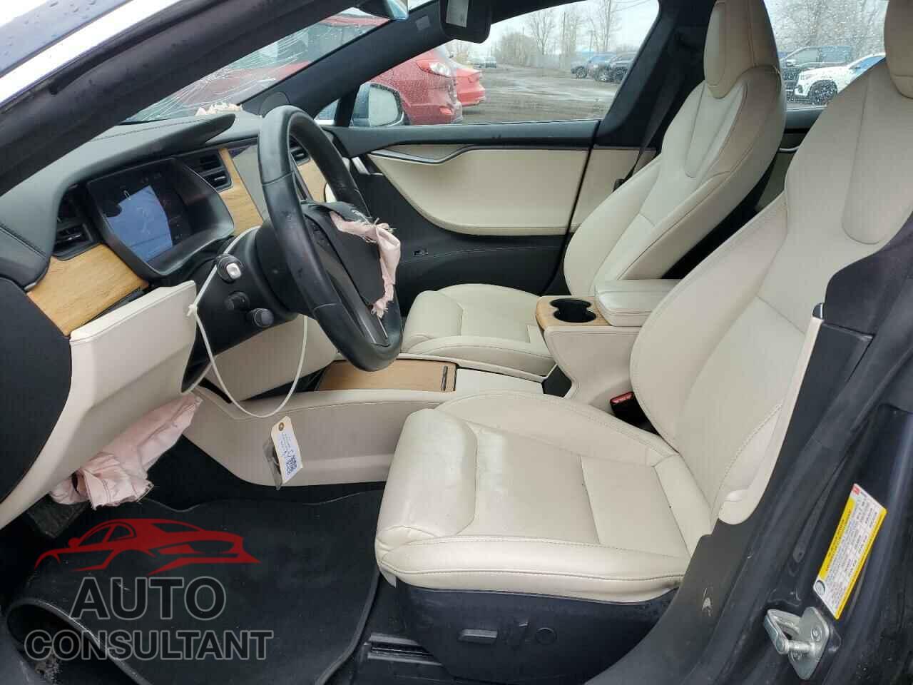 TESLA MODEL S 2020 - 5YJSA1E26LF404402