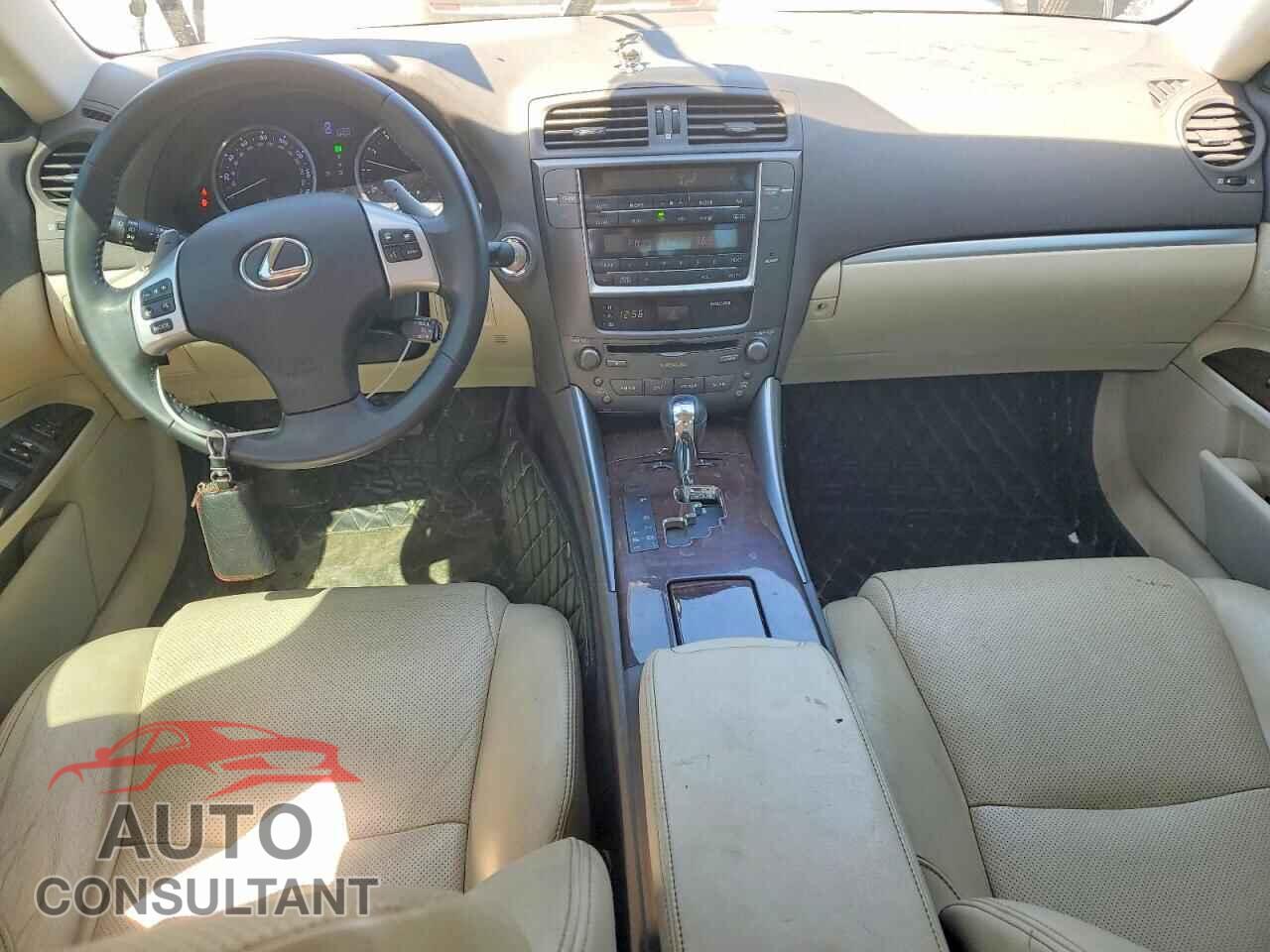 LEXUS IS 2013 - JTHBF5C24D5192158