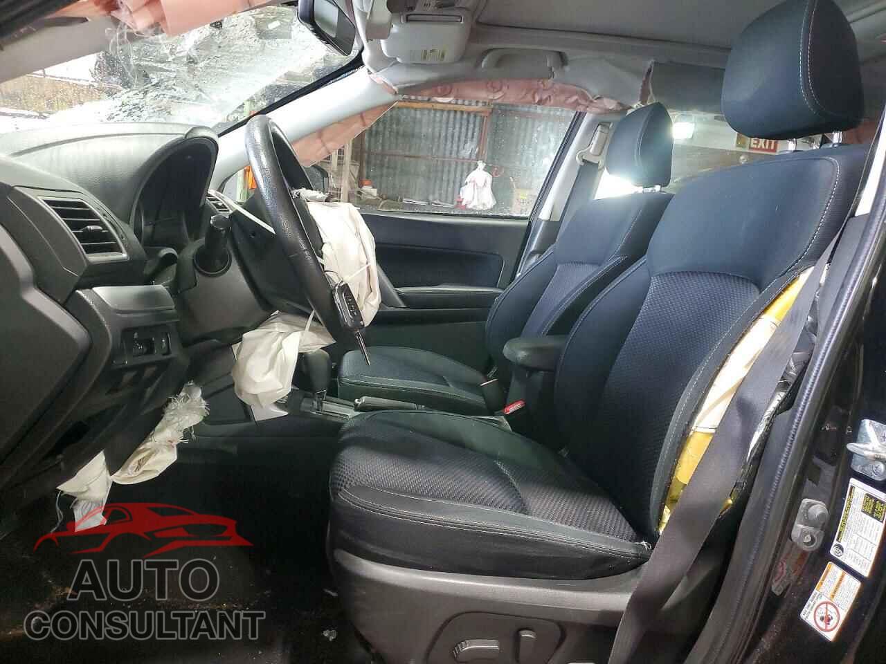 SUBARU FORESTER 2017 - JF2SJAEC0HH404655