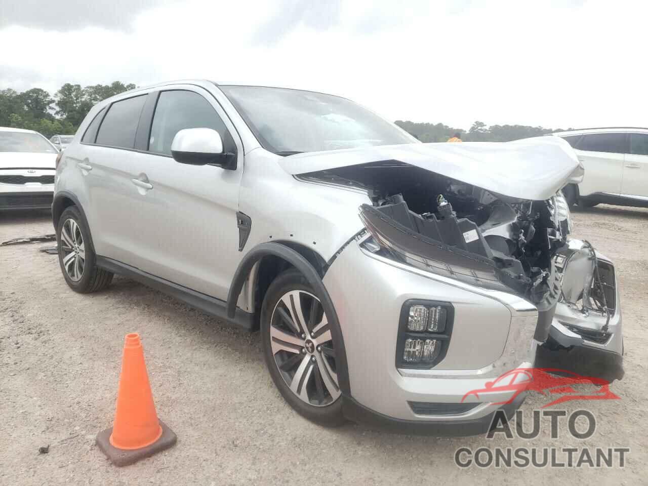 MITSUBISHI OUTLANDER 2021 - JA4ARUAU4MU035555