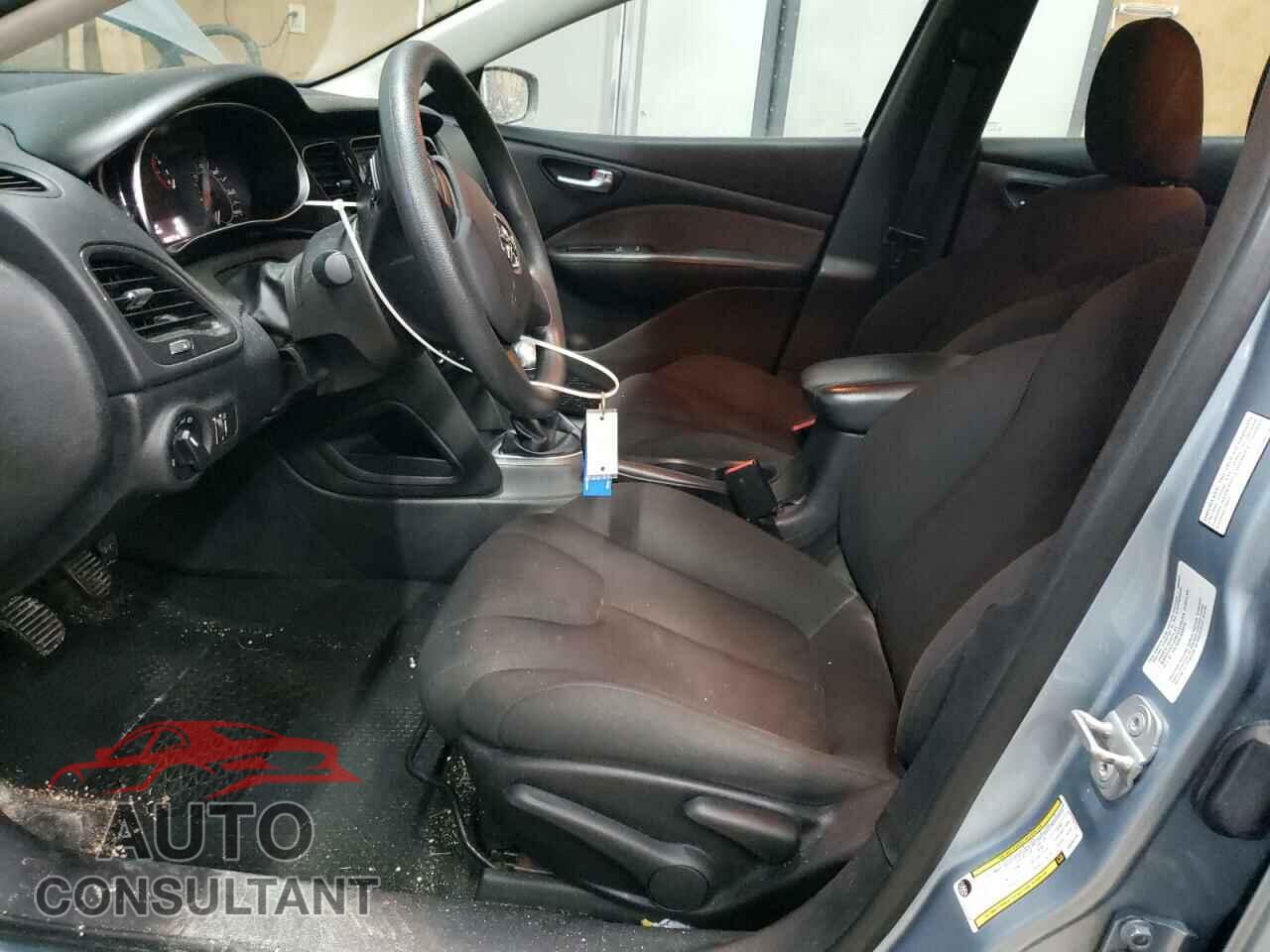 DODGE DART 2013 - 1C3CDFAA3DD292175