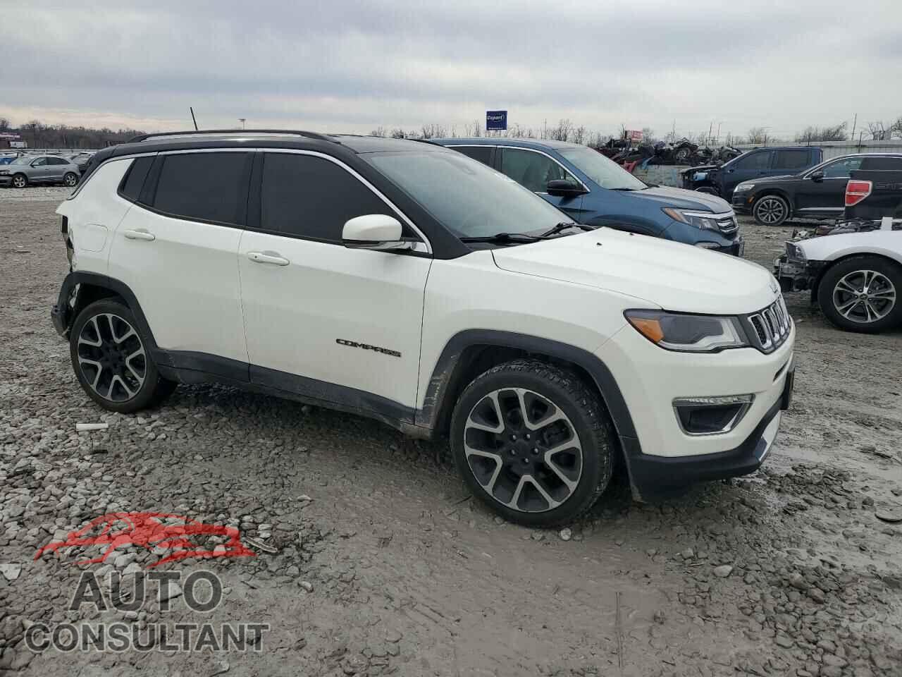 JEEP COMPASS 2018 - 3C4NJCCB3JT374544