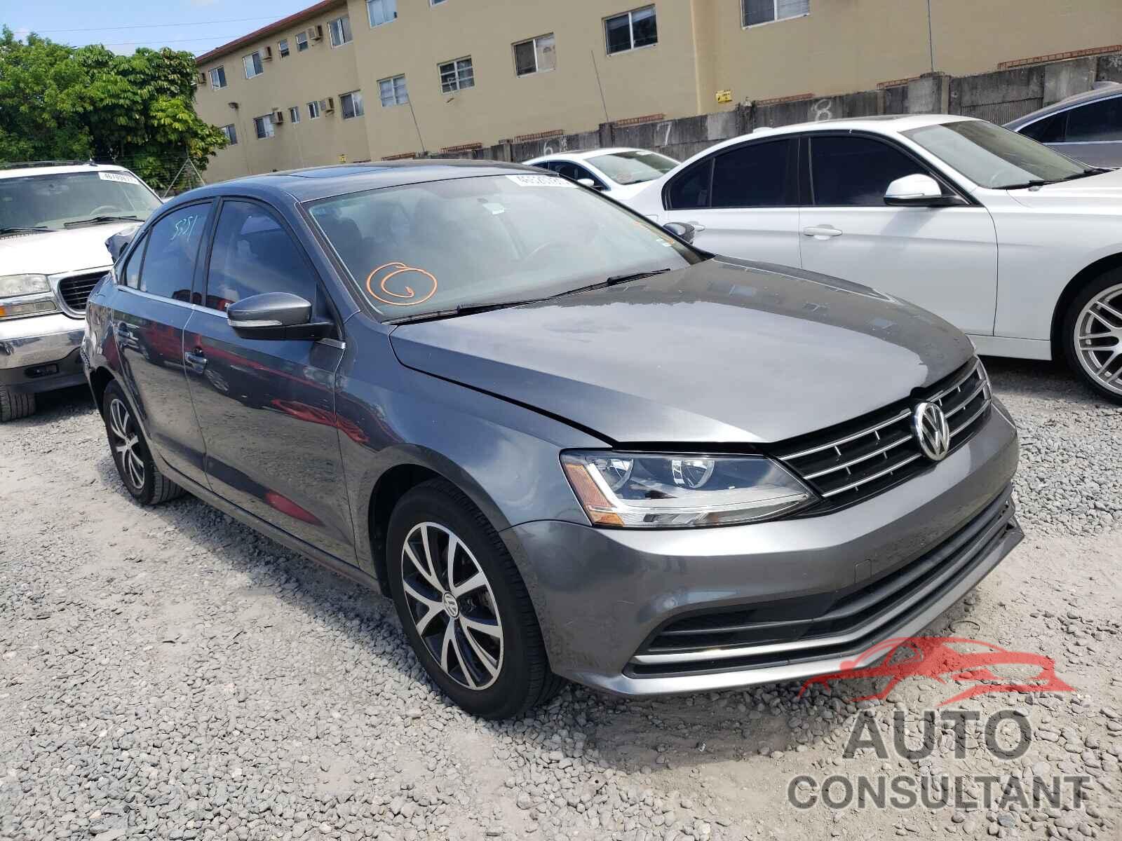 VOLKSWAGEN JETTA 2018 - 3VWDB7AJ3JM263445