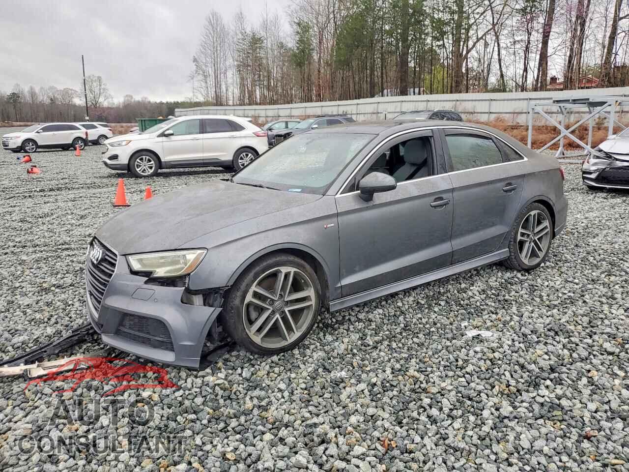 AUDI A3 2017 - WAUGUGFF3H1034444