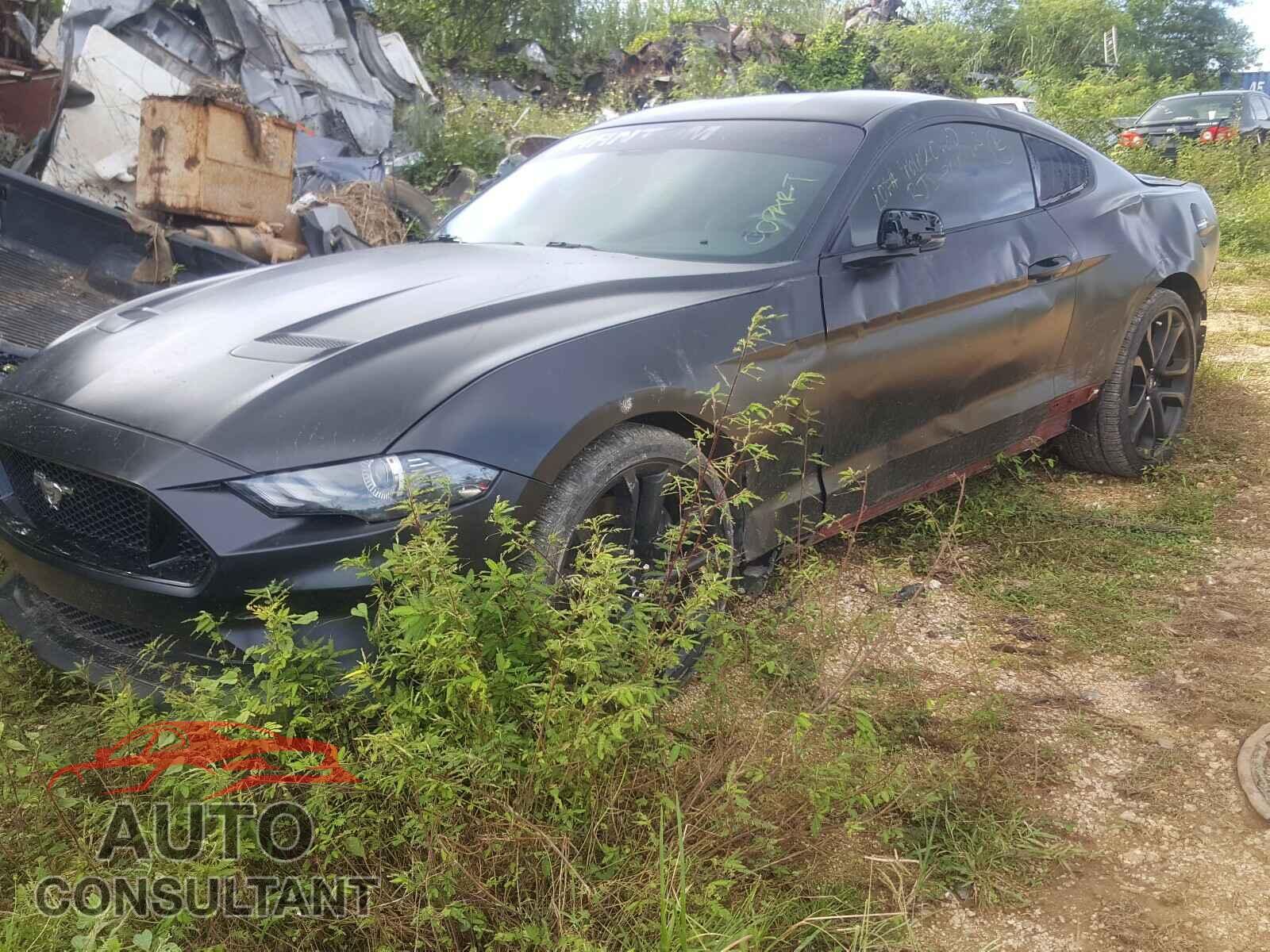 FORD MUSTANG 2018 - 1FA6P8CF7J5125530