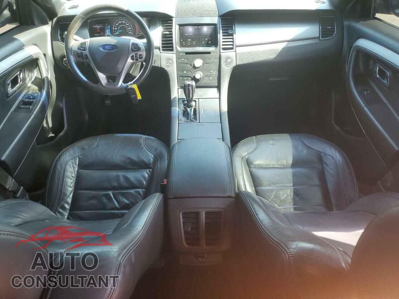 FORD TAURUS 2015 - 1FAHP2E87FG208522