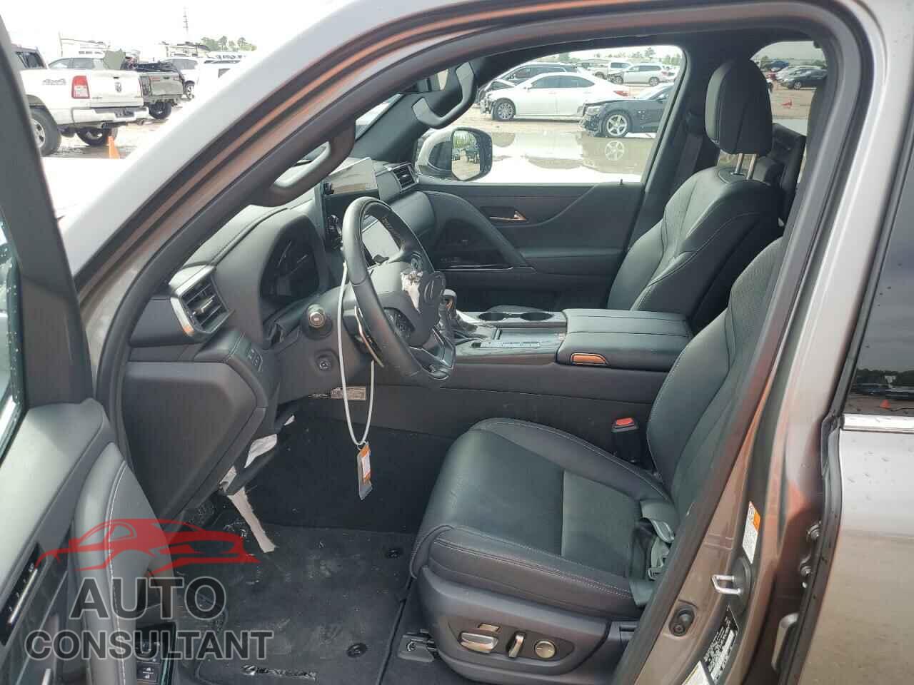LEXUS LX 600 BAS 2023 - JTJGB7CX9P4018698