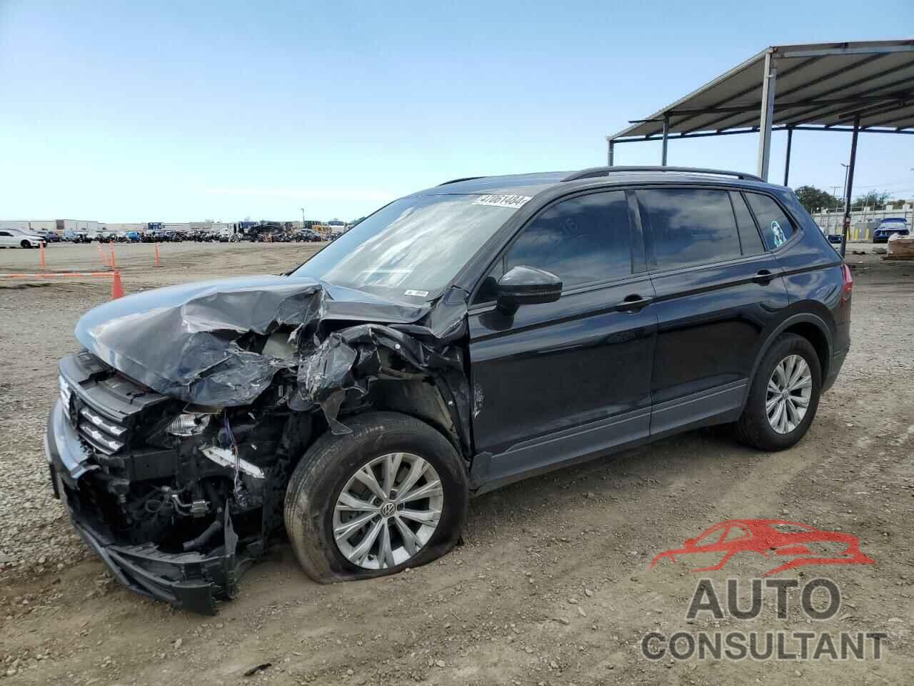 VOLKSWAGEN TIGUAN 2019 - 3VV1B7AX0KM159105