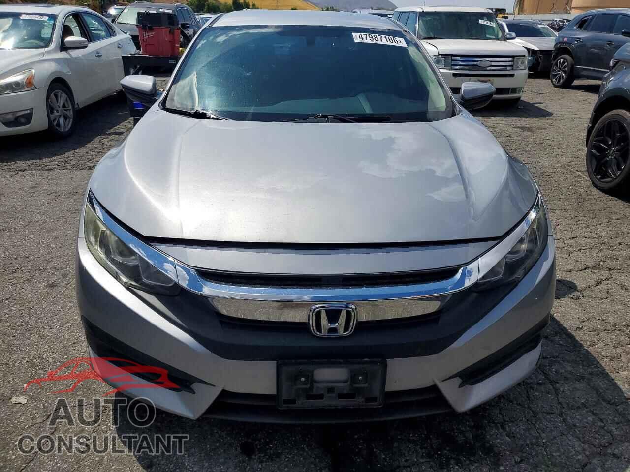 HONDA CIVIC 2017 - 2HGFC2F50HH502130